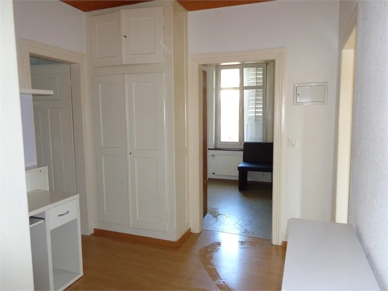 4.5 Zimmer gepflegte helle Jugendstilwohnung an zentraler Lage