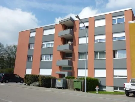 freier Abstellplatz in Dietikon