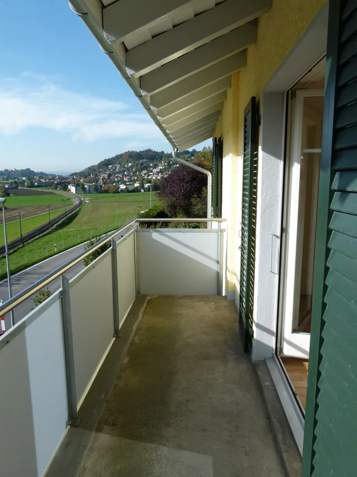 Charmante 3.5-Zimmerwohnung mit Balkon in Boll – photo 14 of 15