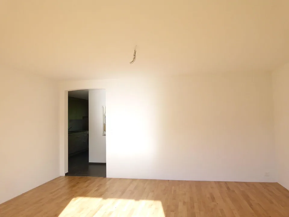 Charmante 3.5-Zimmerwohnung mit Balkon in Boll – photo 8 of 15