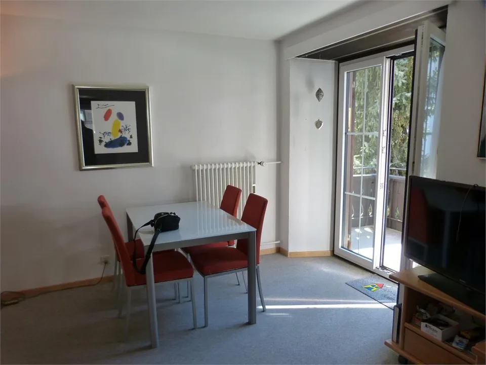 Zentrale Wohnung mit grossem Balkon zum Fluss "Landquart"