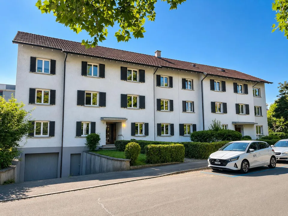 Grosszügige 3.5-Zimmerwohnung an ruhiger Lage