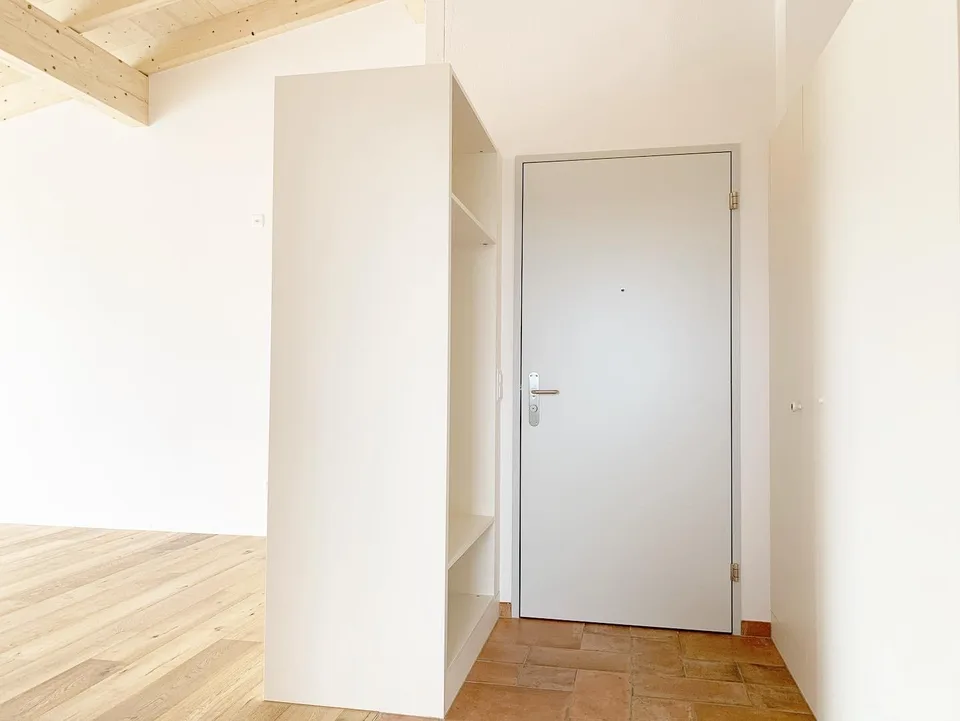 schöne und helle 3.5 Zimmer-Dachwohnung