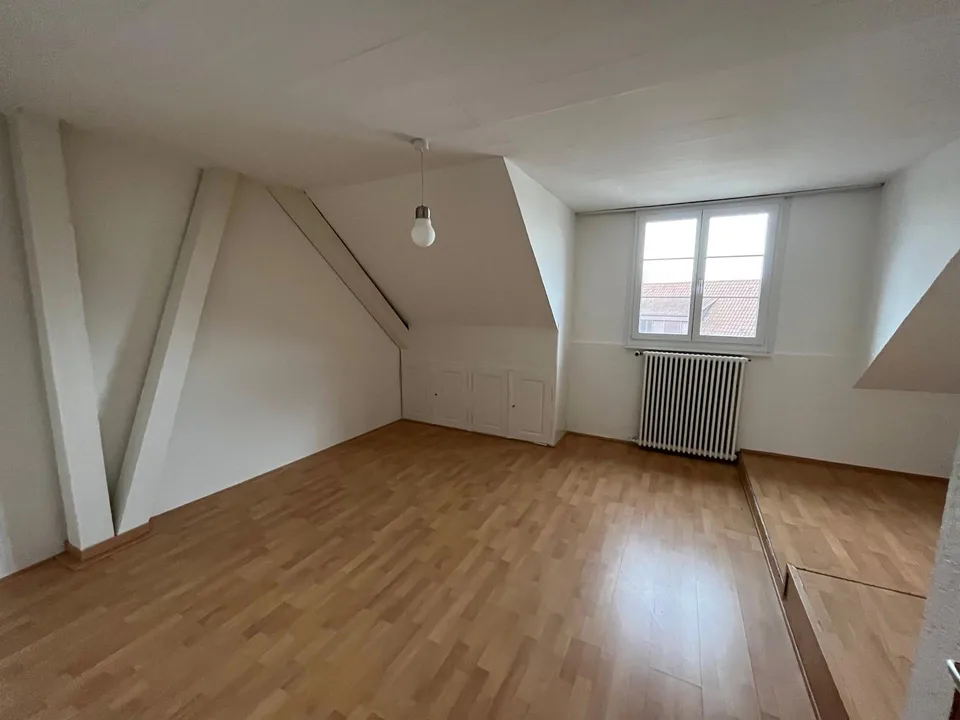 Ihr neues Zuhause: Charmante 4.5-Zimmer-Dachwohnung in Augst