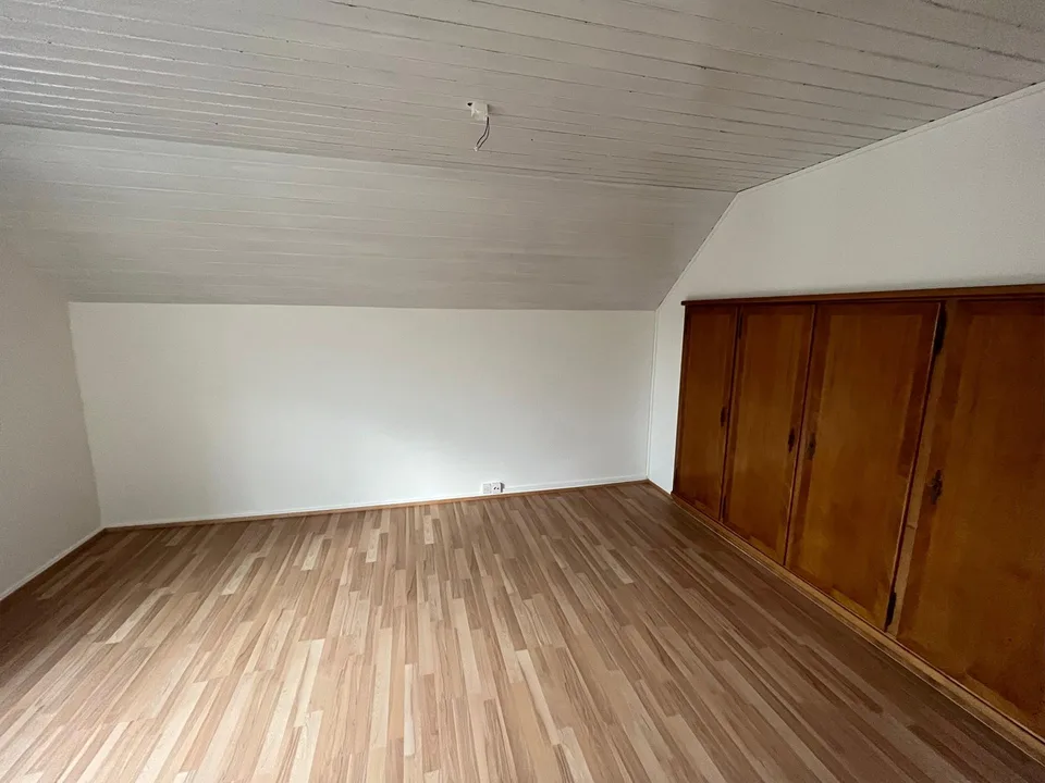 Ihr neues Zuhause: Charmante 4.5-Zimmer-Dachwohnung in Augst