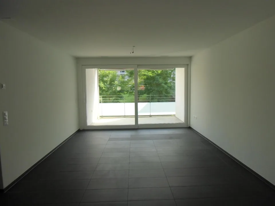 Attraktive 2.5 Zimmerwohnung im Grünen