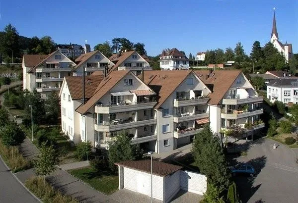 Auto-Einstellplatz zu vermieten