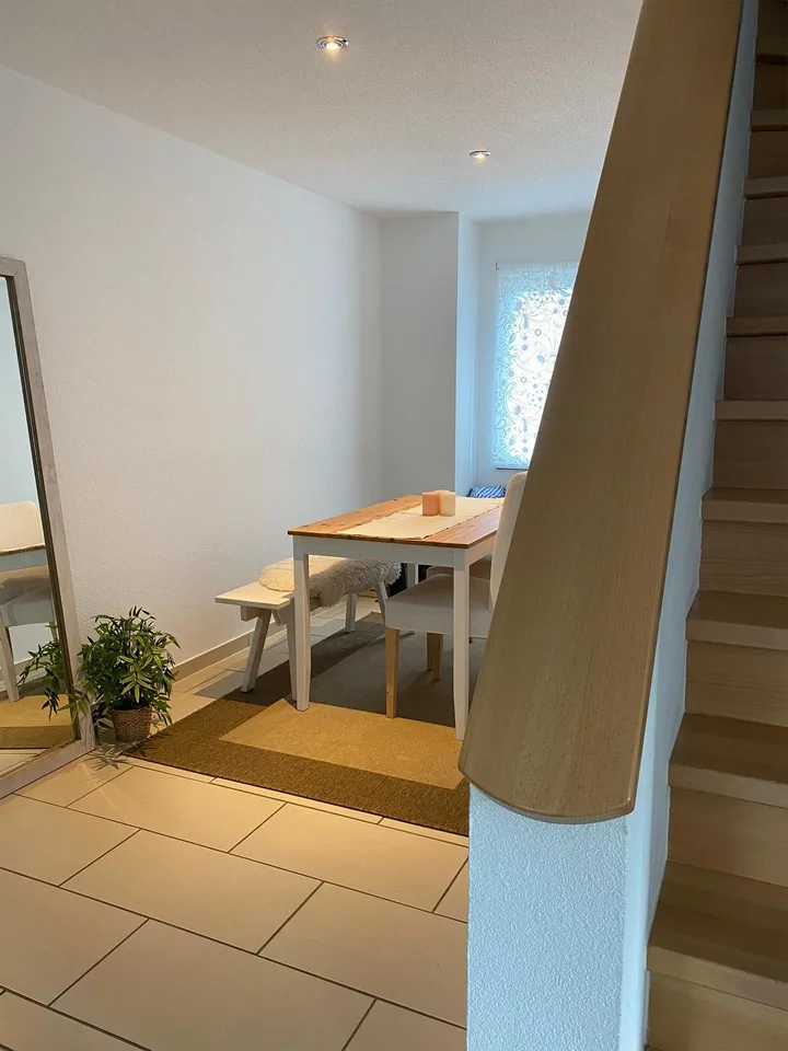 Exklusive 3.5-Zi.-Maisonettewohnung mit Liftzugang und eigenem Vorraum – Foto 9 von 18