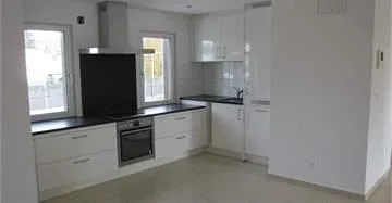 Exklusive 3.5-Zi.-Maisonettewohnung mit Liftzugang und eigenem Vorraum – Foto 6 von 18