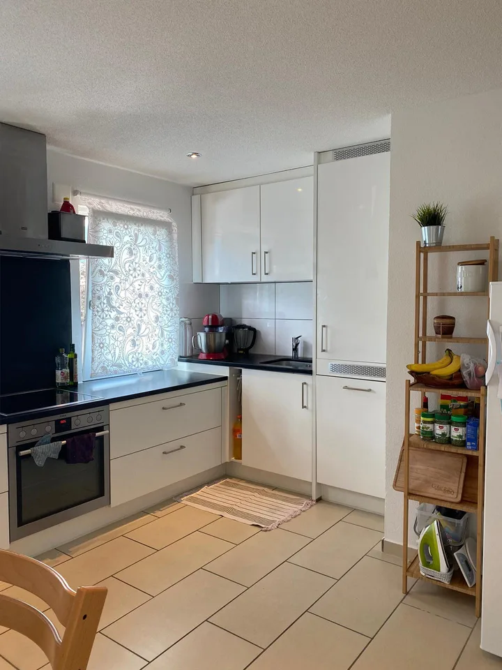 Exklusive 3.5-Zi.-Maisonettewohnung mit Liftzugang und eigenem Vorraum