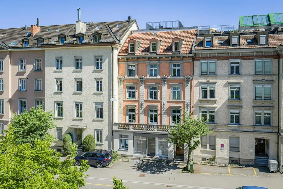 Altbaucharme trifft modernen Komfort - saniert ab Februar 2027
