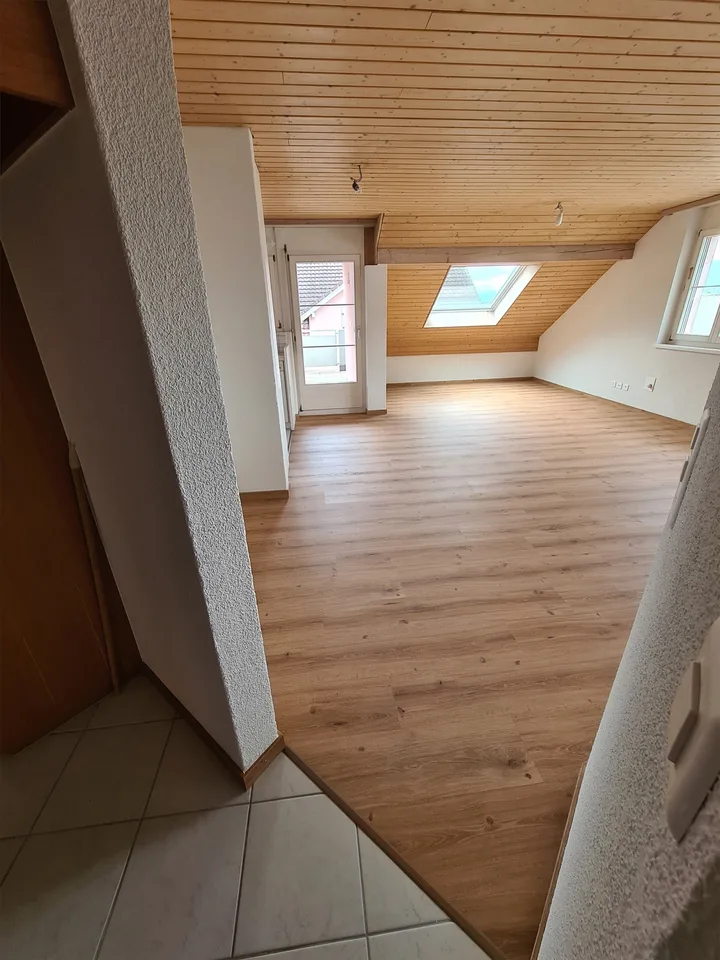 4 Zimmer Attikawohnung nähe Leica