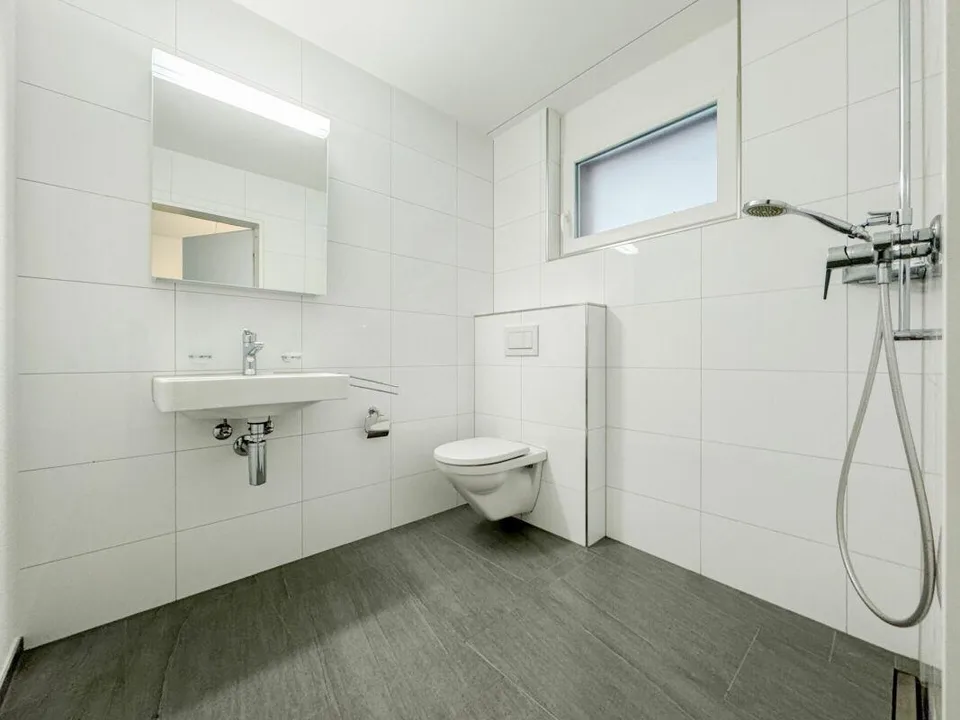 Gewerberaum (94 m²) im Erdgeschoss in Seengen