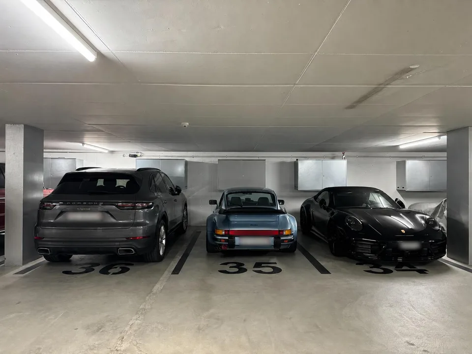 Tiefgaragenplatz neben S-Bahnhof + Sihlcity