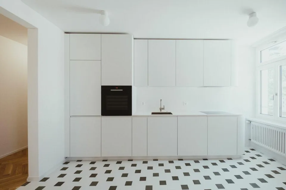 Helle und grosse 2.5 Zimmer-Wohnung mit Balkon im schönen Museumsqu...