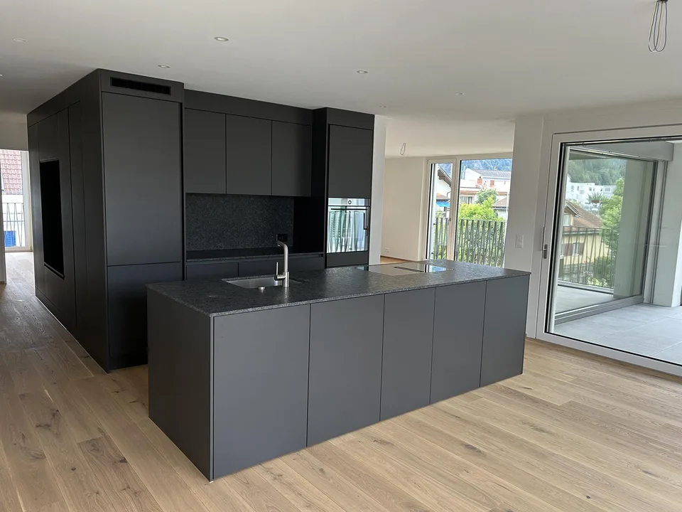 Moderne 5.5-Zimmer-Neubauwohnung im Eigentumsstandart