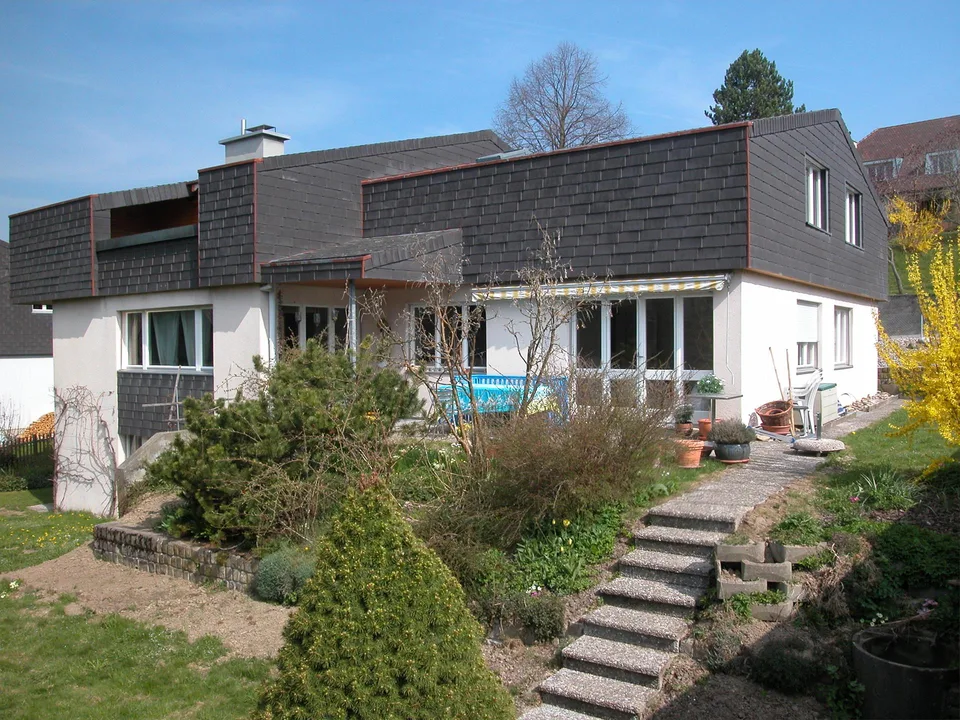 Helle 3.5-Zimmerwohnung im Dachstock