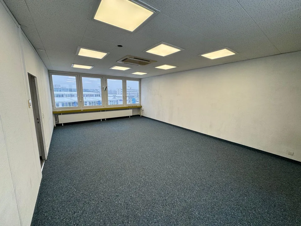 Geräumige Büro- und Gewerbefläche in Weinfelden zu vermieten