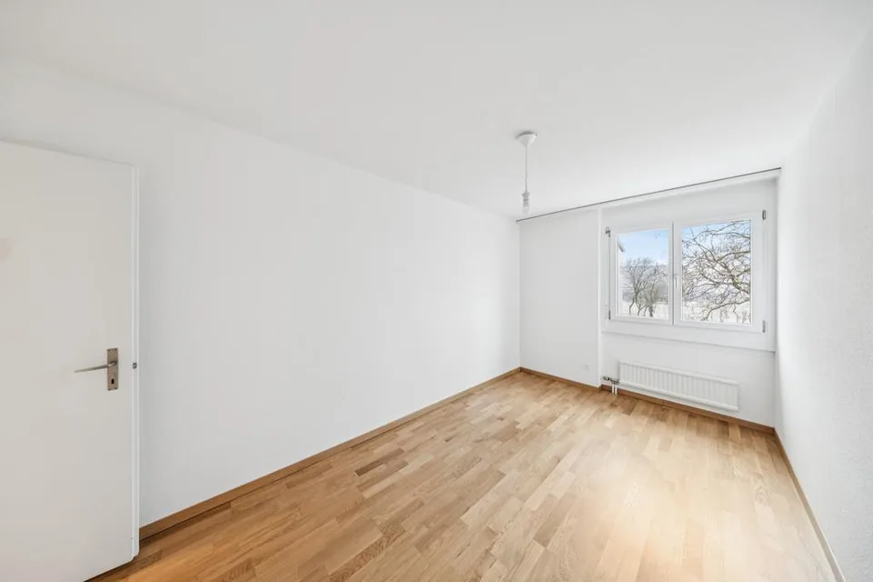 Moderne und ruhig gelegene Wohnung in Stettlen