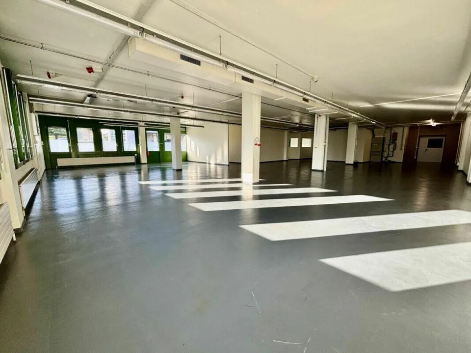 Bureaux, locaux commerciaux, atelier ou laboratoires de plain pied ...