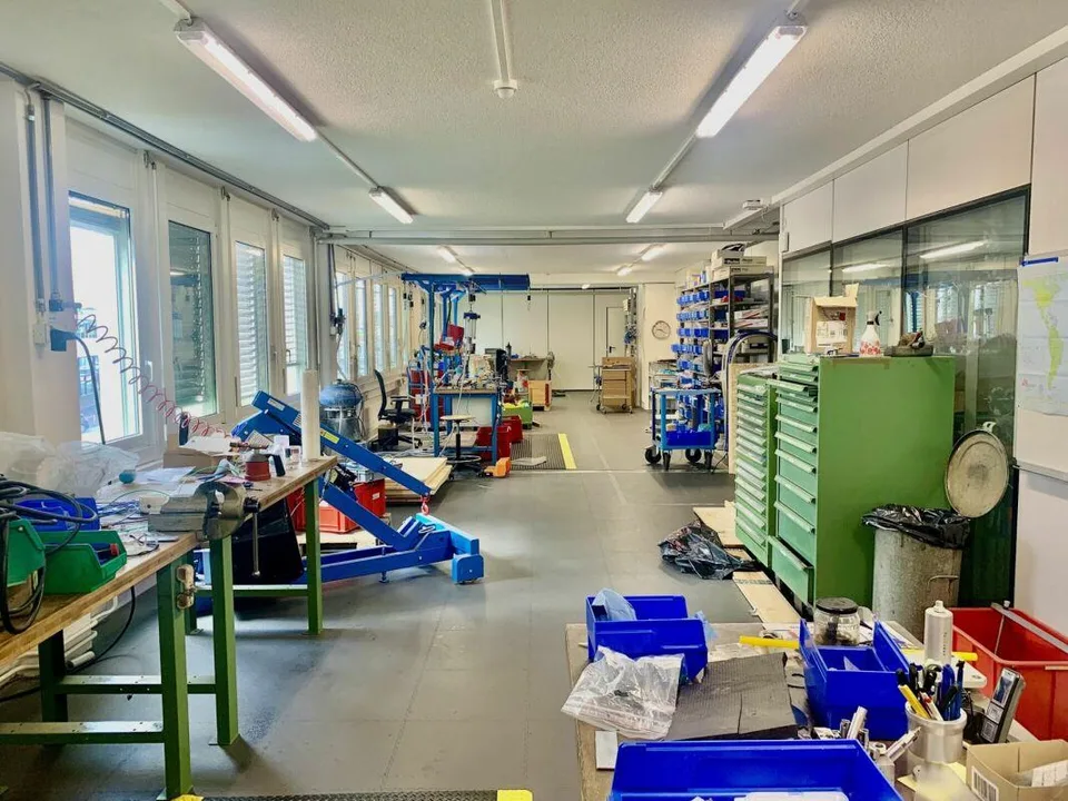 Vaud bureaux, locaux commerciaux, atelier, labo avec dépots Ouest l...