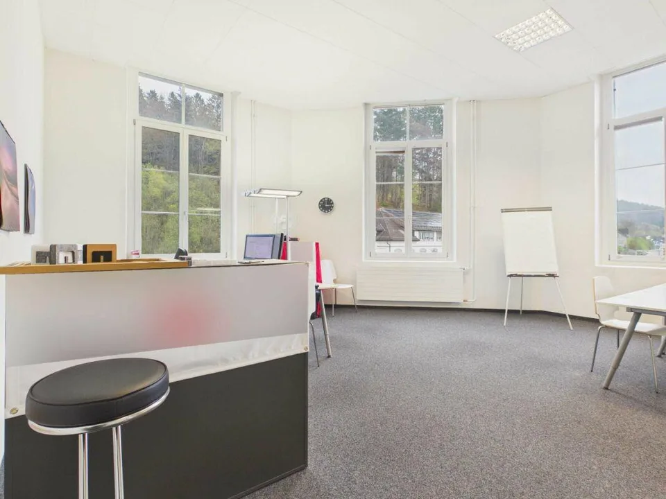 Gewerbefläche in zentralem Gewerbe- und Wohnareal mit 105m2