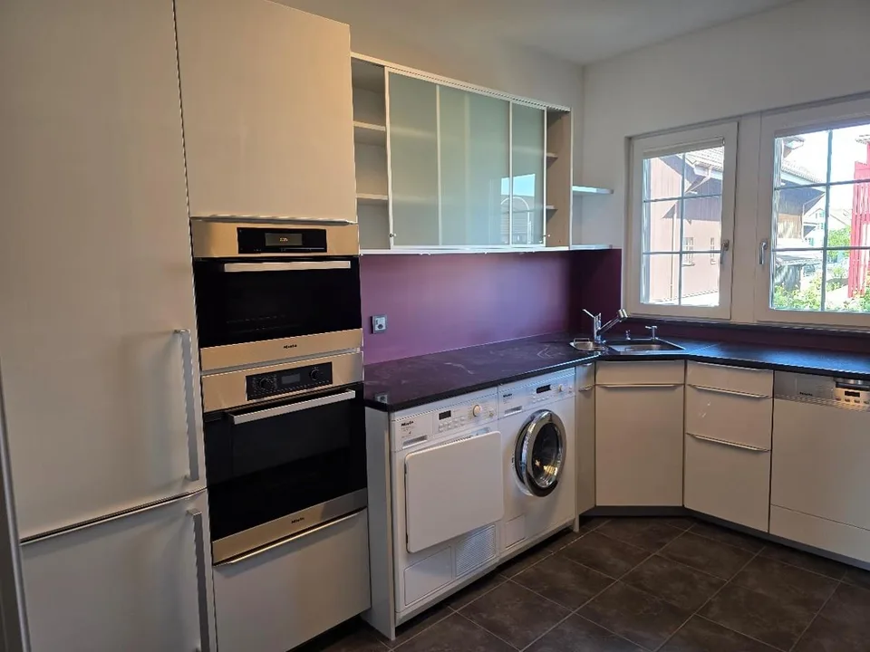 4.5 Zimmer Wohnung im 2-Familien-Haus mit Garten und Sitzplatz