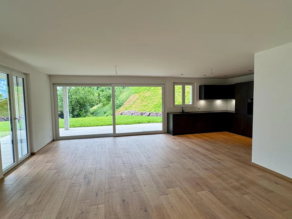 3.5 Zimmer Parterre Wohnung