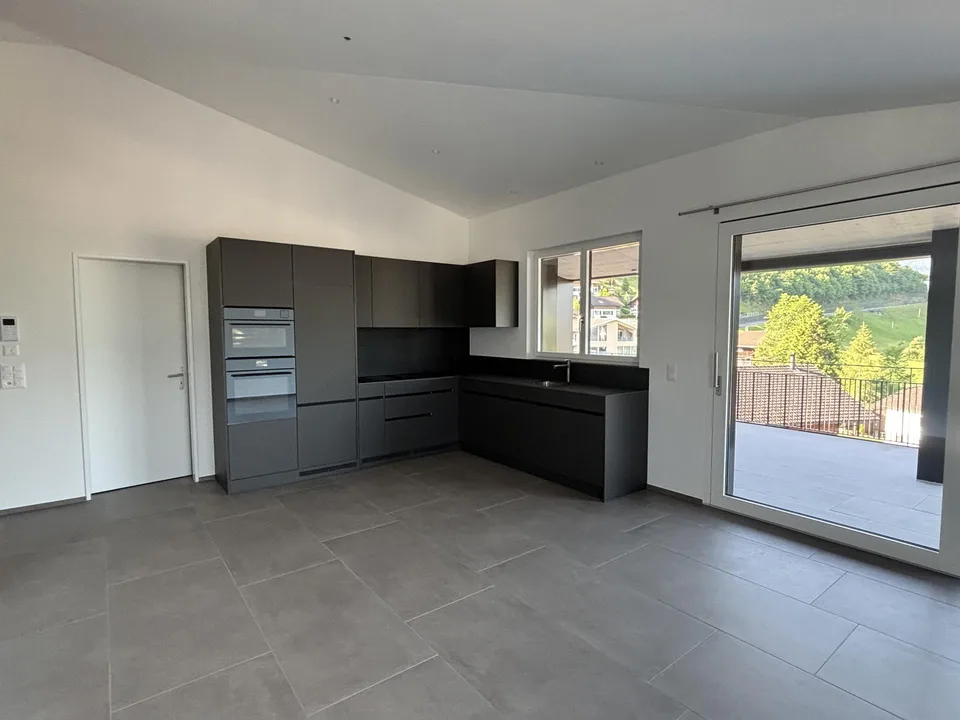 Erstbezug - 2.5 Zimmerwohnung Attika