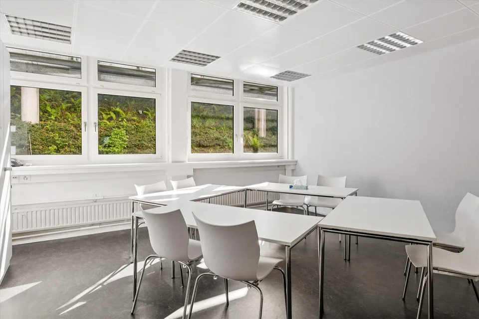 Attraktive Bürofläche an zentraler Lage in Horgen mit Blick auf den... – Foto 8 von 8