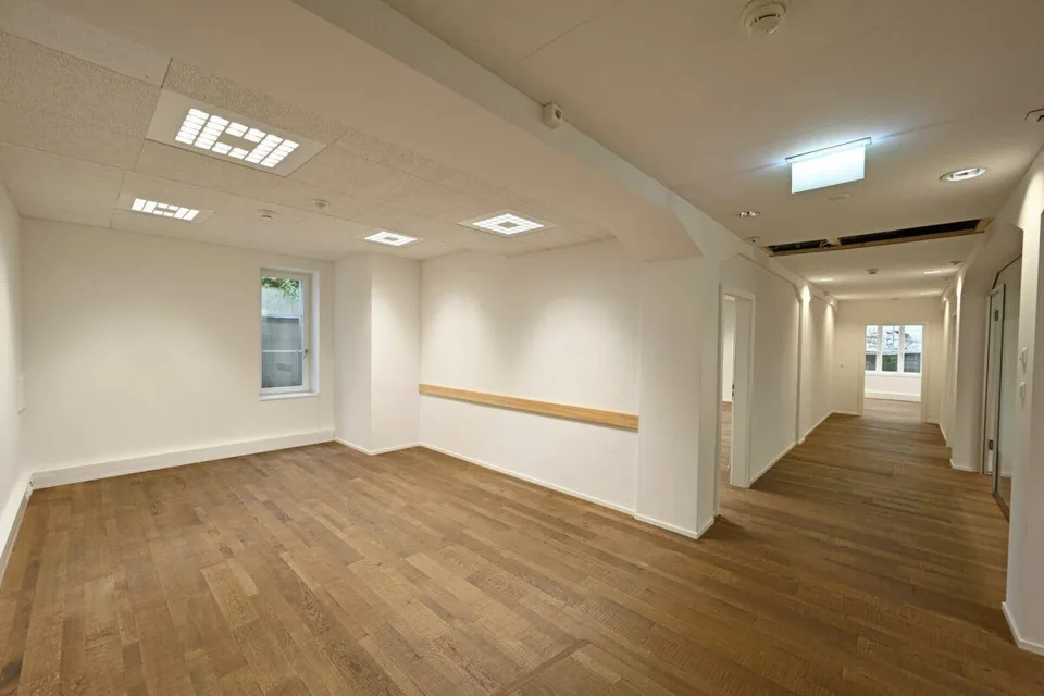 214 m² Gewerbefläche