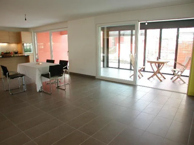 4,5 Zimmerwohnung im 1.OG mit Wintergarten
