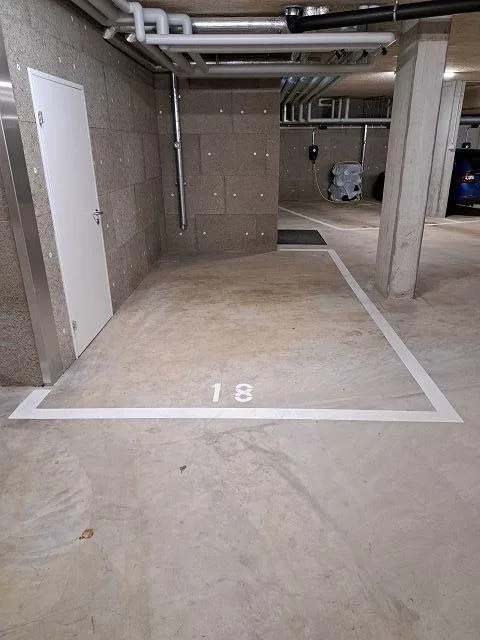 Tiefgaragenparkplatz zu mieten