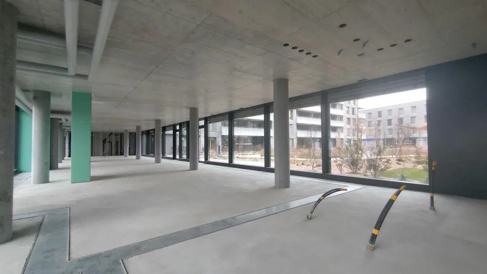 Arcades commerciales et Showroom - Quartier Horizons En Dorigny