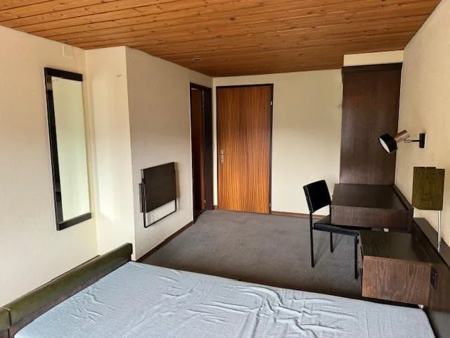 möbliertes Zimmer 17