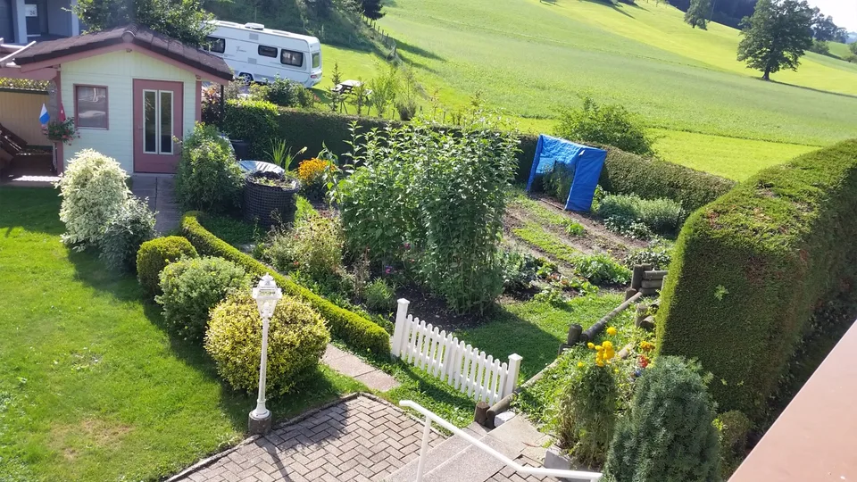 Geräumige 4 1/2-Zimmerwohnung im Grünen
