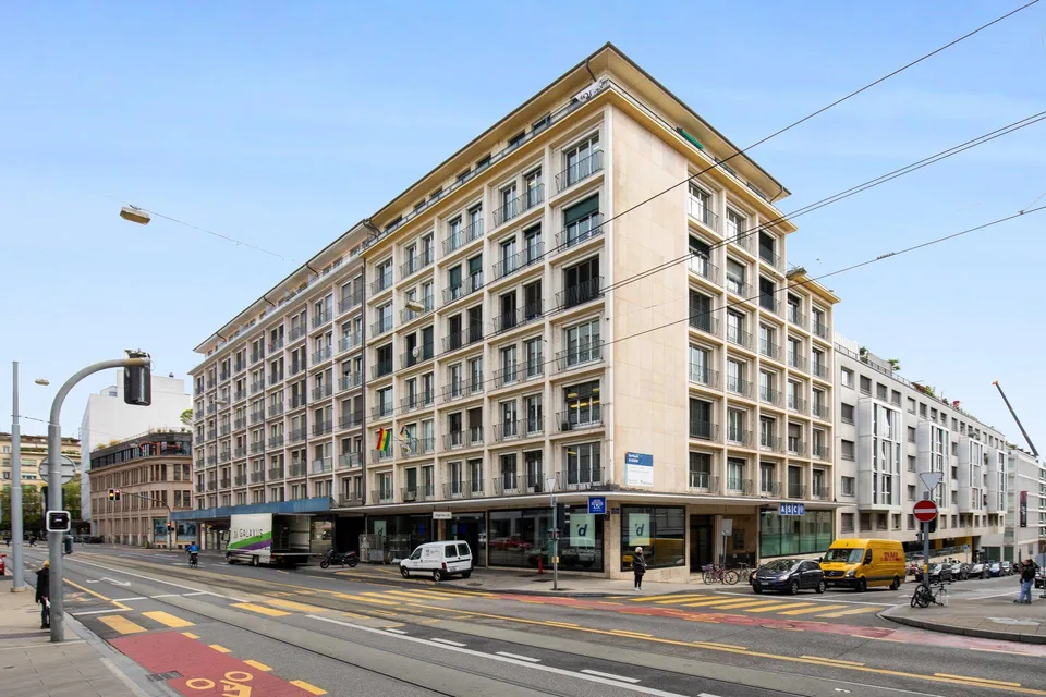 Situation idéale - Proche de la gare et de l'ONU