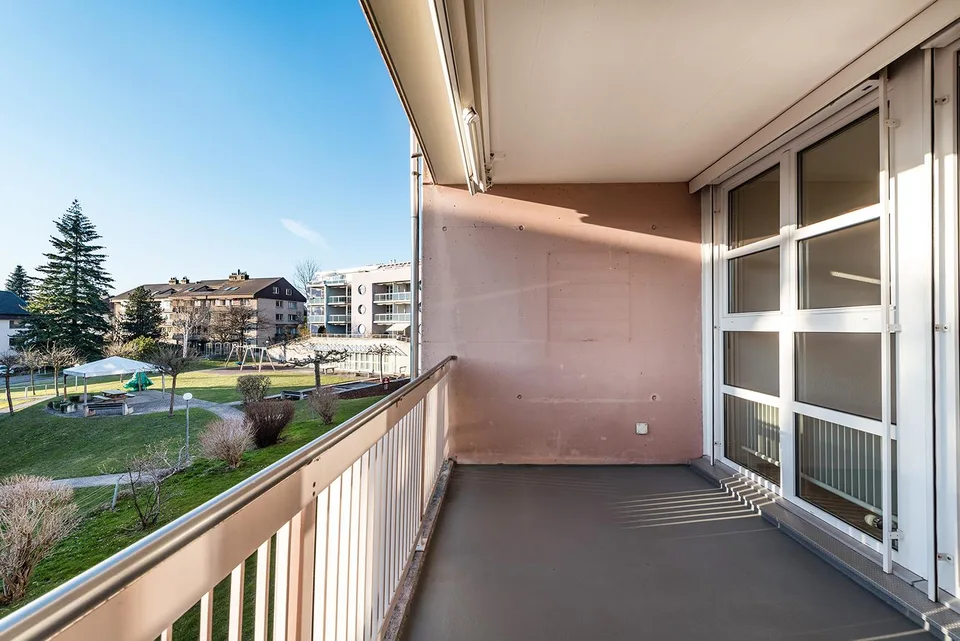 Familienfreundliche 3.5-Zimmer-Wohnung im 2. OG rechts