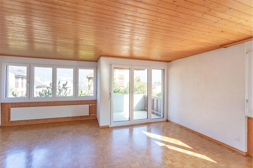 3,5 Zimmer Wohnung in ruhigem Quartier mit herrlicher Aussicht