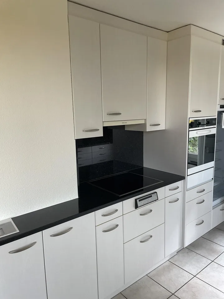 4 Zimmerwohnung in 3-Familienhaus