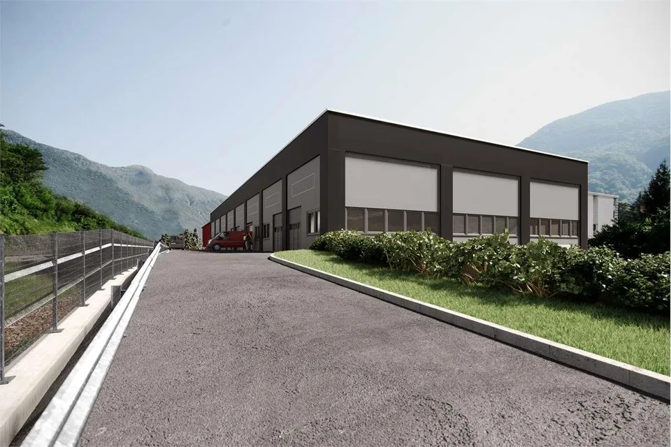Spazio commerciale personalizzabile di 183 m²