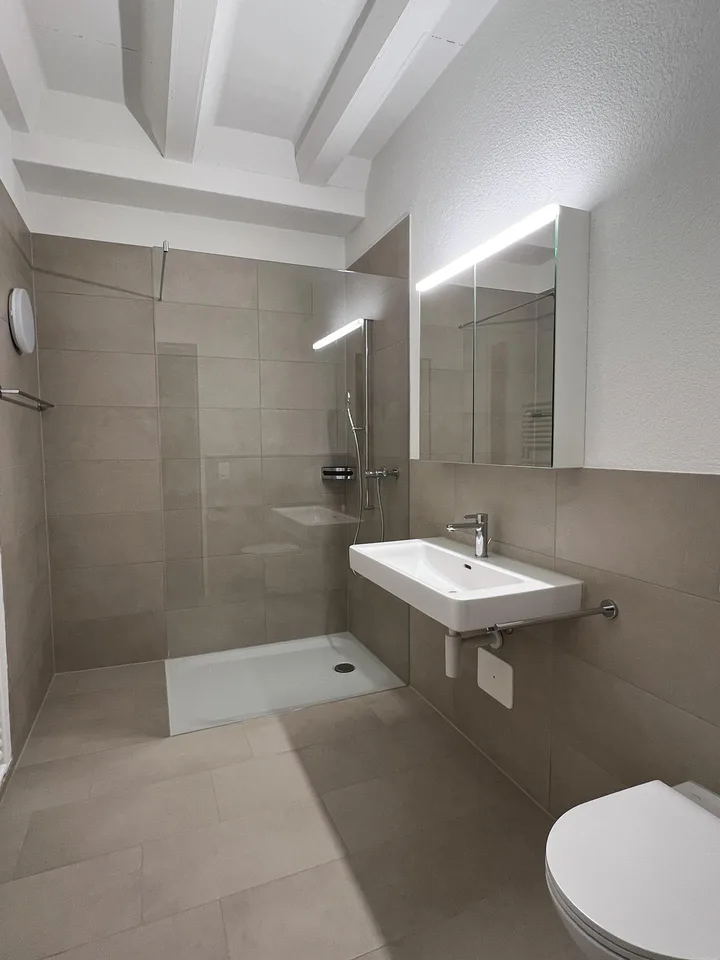 Atelierloft mit Stil – Wohnen in der Alten Weberei