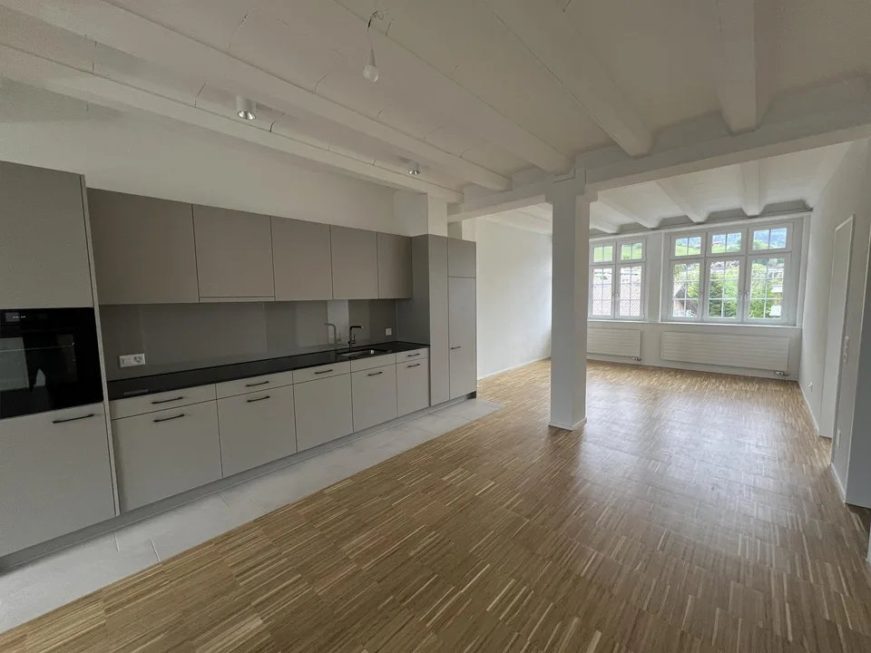 Atelierloft mit Stil – Wohnen in der Alten Weberei