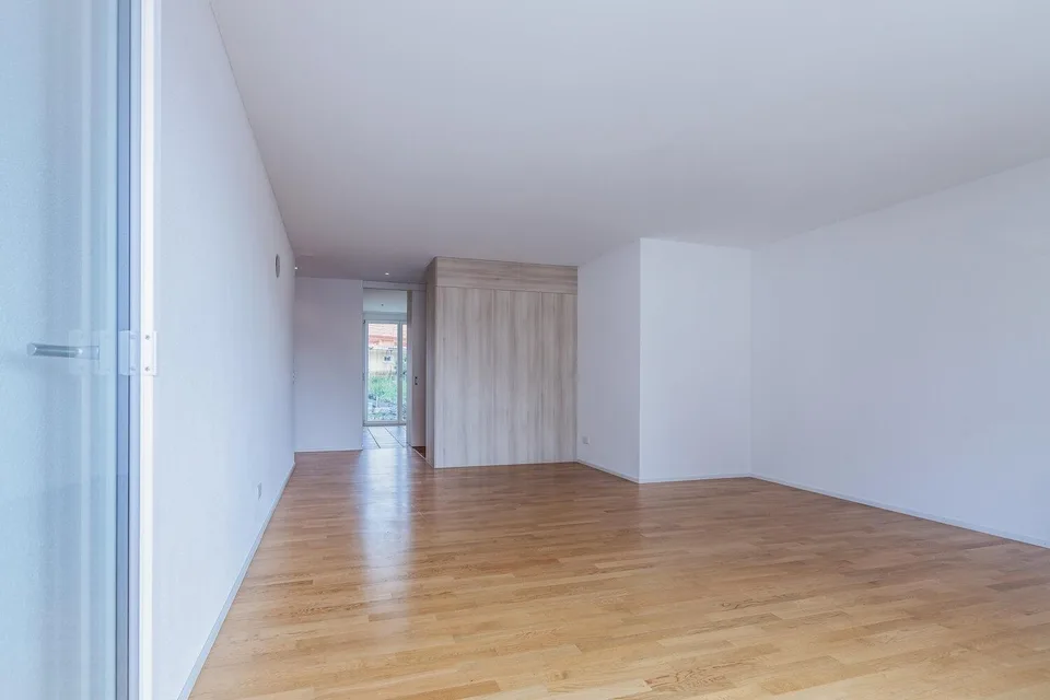 schöne und helle 3.5 Zimmer Wohnung