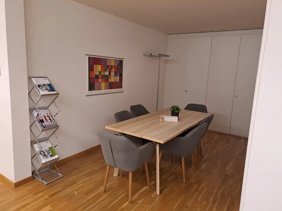 Quartier Brausebad - charmante Mietfläche (Praxis, Büro, Wohnen)
