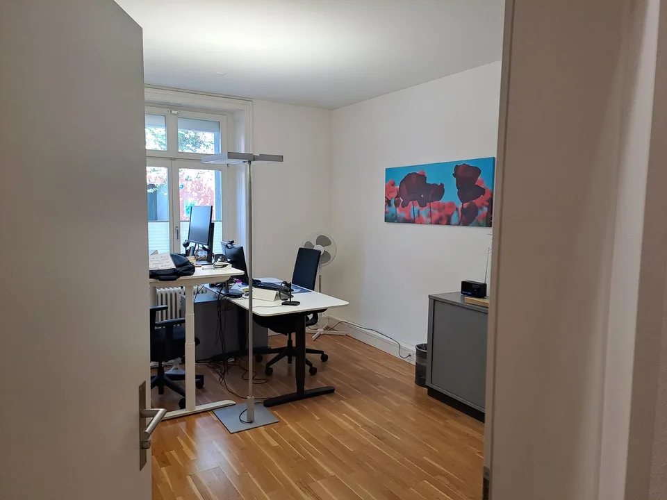 Quartier Brausebad - charmante Mietfläche (Praxis, Büro, Wohnen)