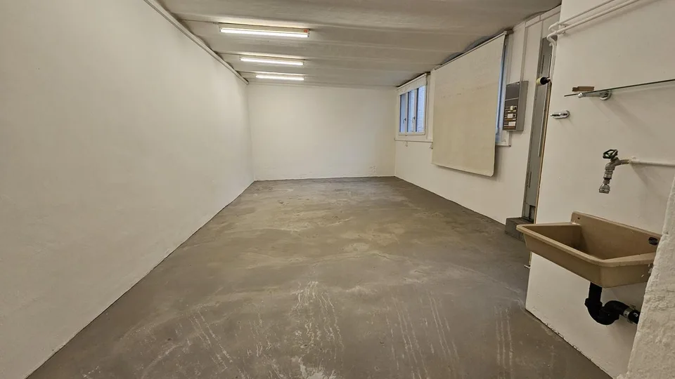 Grosszügiger Hobby/ Lagerraum in Basel zu vermieten