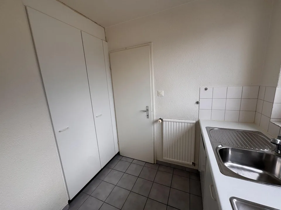 Grosse 3,5- Zimmer Dachwohnung