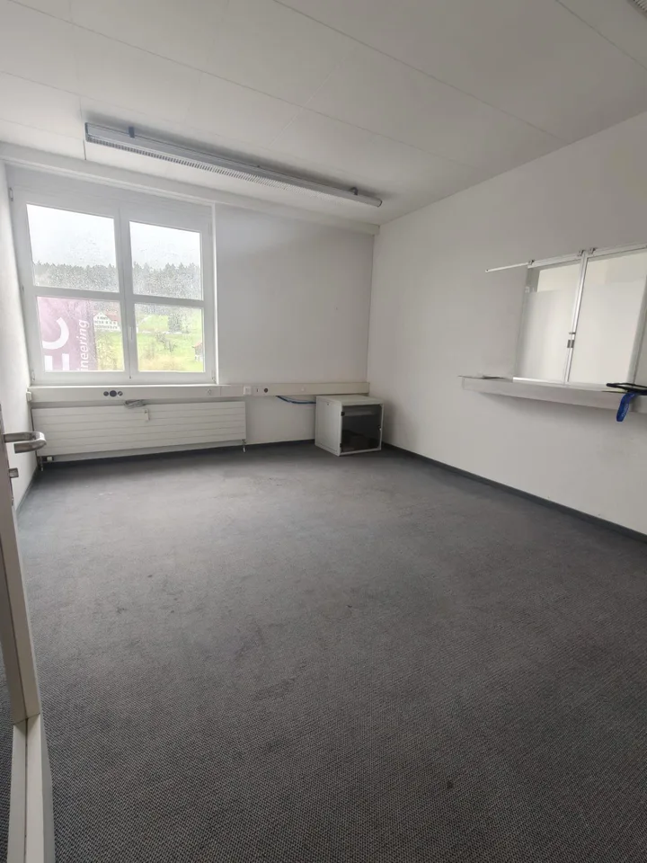 Attraktive Bürofläche mit flexibler Raumaufteilung – photo 11 sur 13