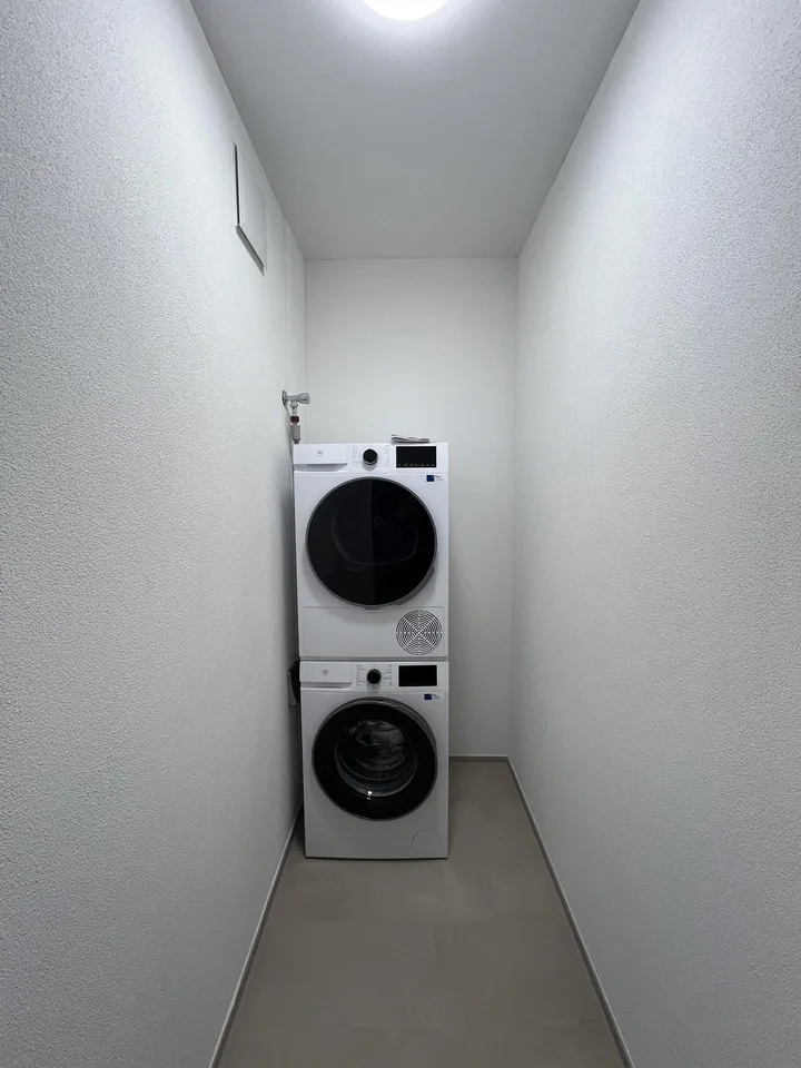 Erstbezug mit Stil – moderne 3.5-Zimmerwohnung – Foto 7 von 8